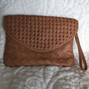 Urban Expression Bag, tan Vegan leather,Gold chain